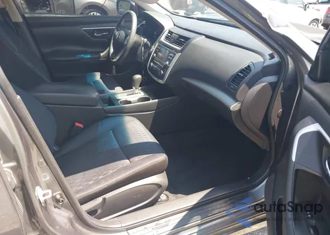 2016 Nissan Altima 2.5/S/Sv/Sl/Sr из США, поврежденный, VIN 1N4AL3AP9GC253681